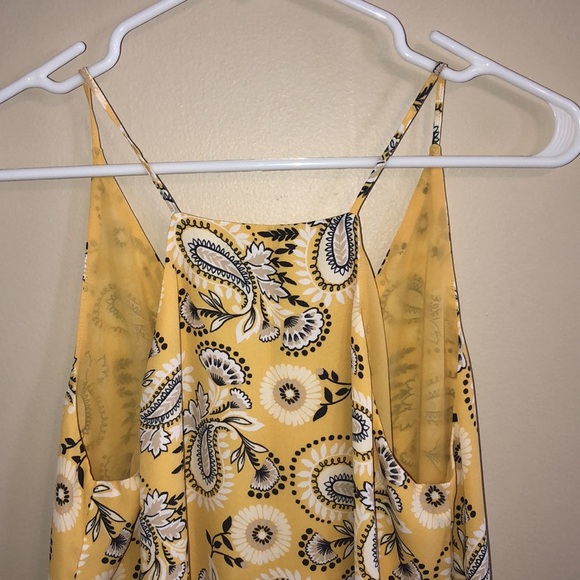 NWT LOFT Outlet Paisley Yellow Tank Top - Picture 3 of 4